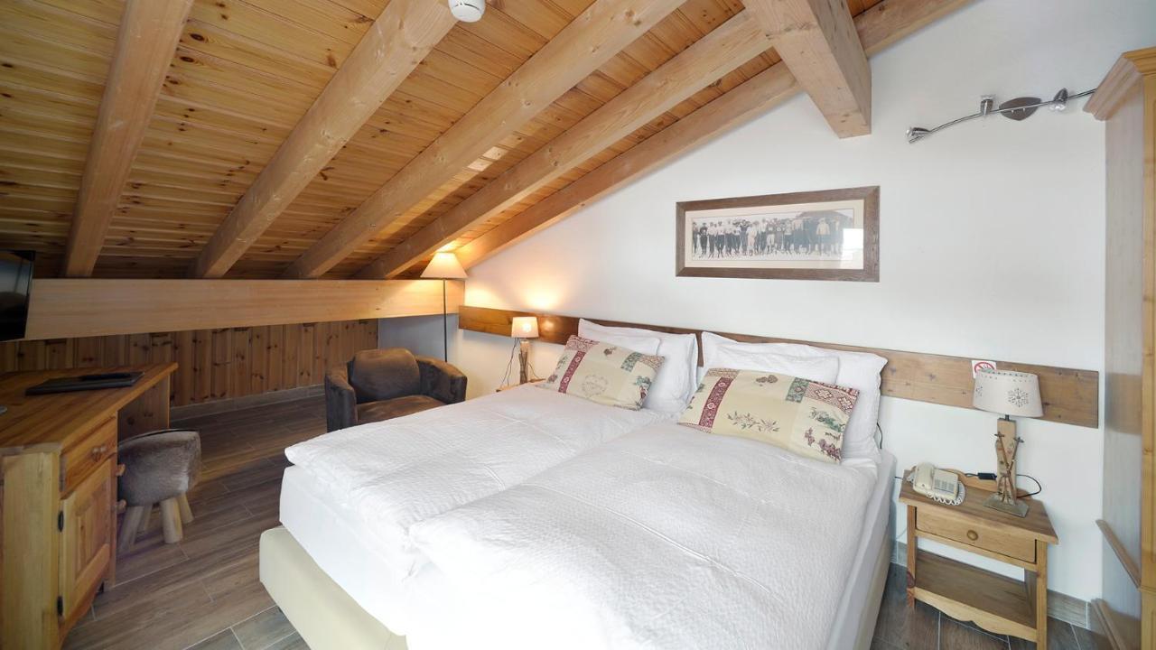 Le Chamois Hotel Les Diablerets Exterior photo